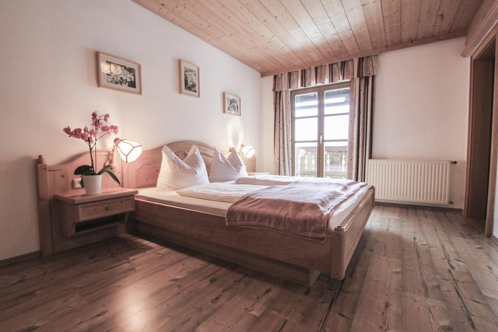 Villa Weinbachbauer - Urlaub Am Bauernhof à Saint Wolfgang Extérieur photo