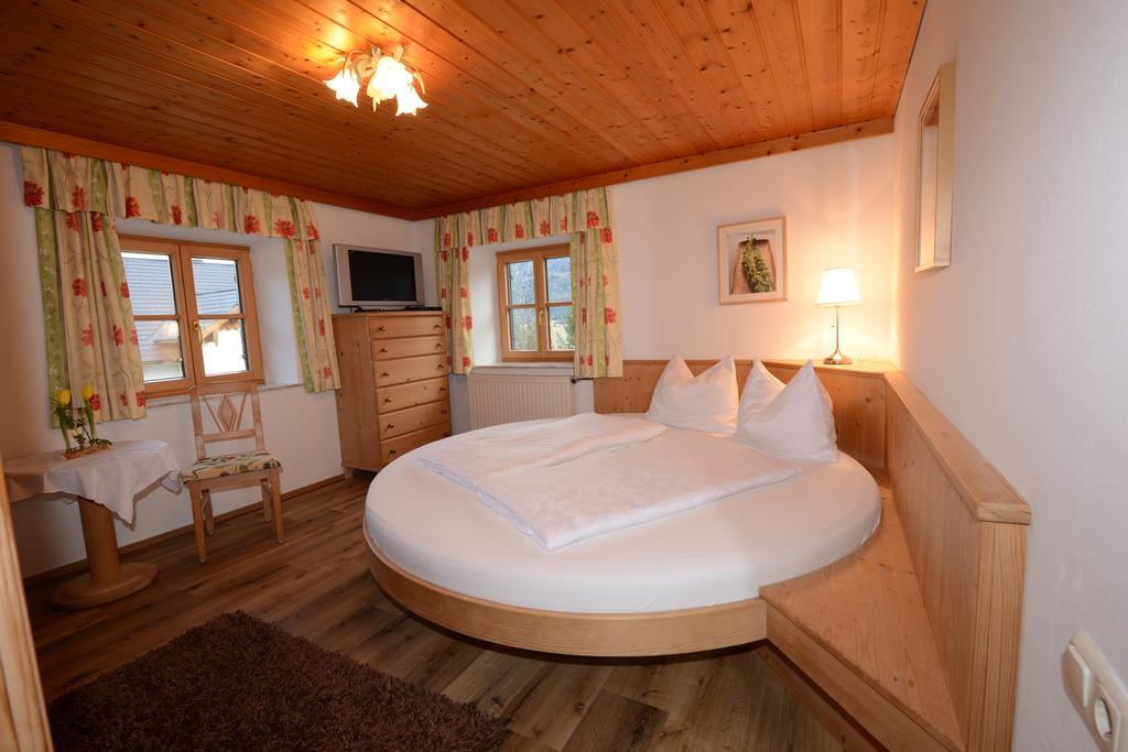 Villa Weinbachbauer - Urlaub Am Bauernhof à Saint Wolfgang Extérieur photo