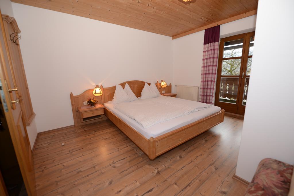 Villa Weinbachbauer - Urlaub Am Bauernhof à Saint Wolfgang Extérieur photo